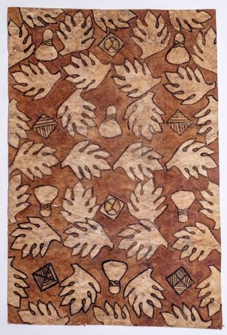 Meralda Warren, Breadfruit Leaves, 2008, ‘Uru bark tapa, Courtesy of the artist.